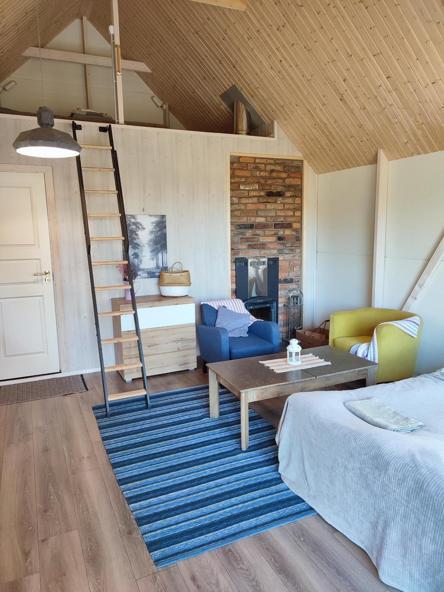 Modern Sauna Cabin In Horse Ranch Liyeplauke Exterior foto