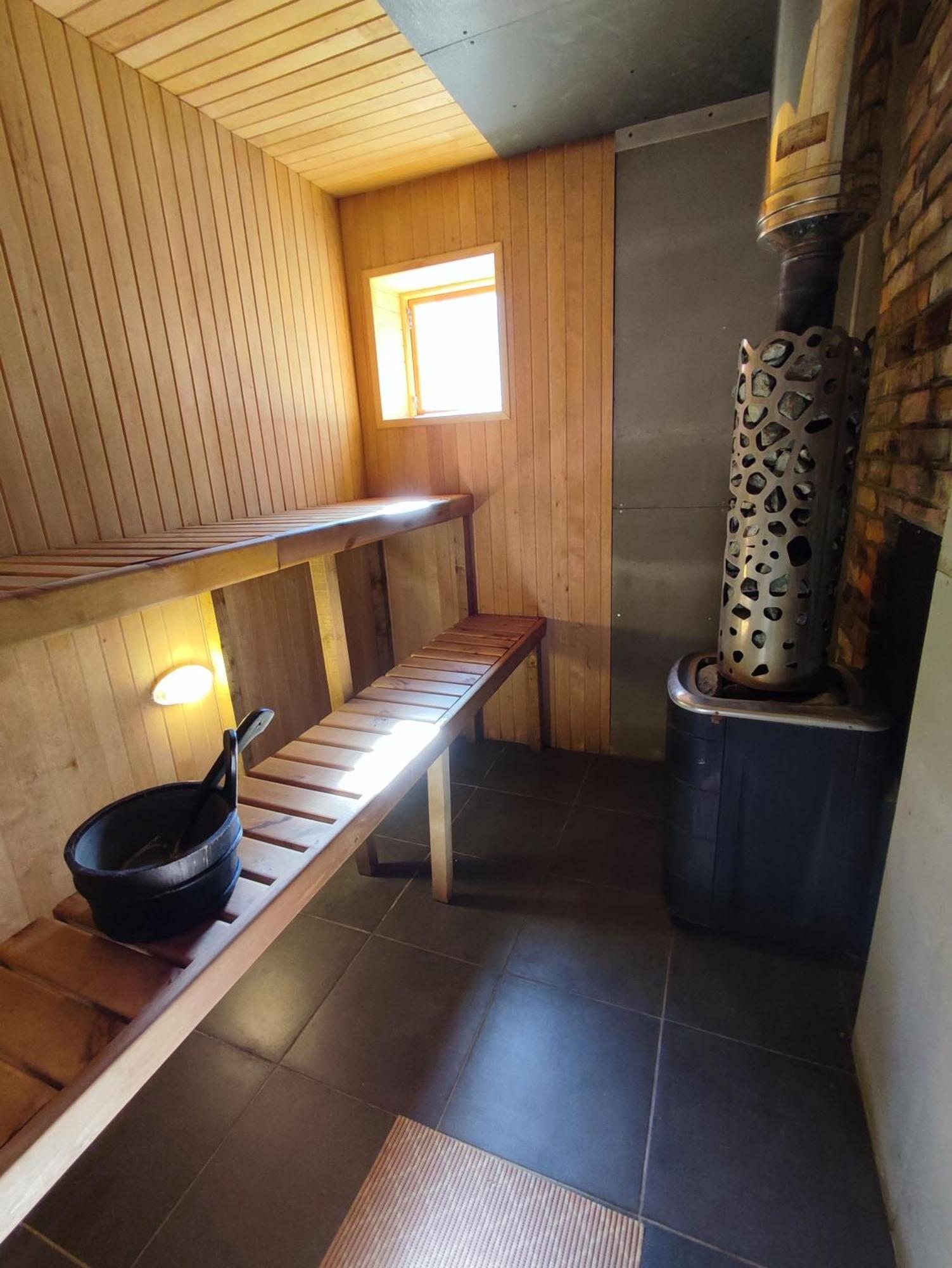 Modern Sauna Cabin In Horse Ranch Liyeplauke Exterior foto
